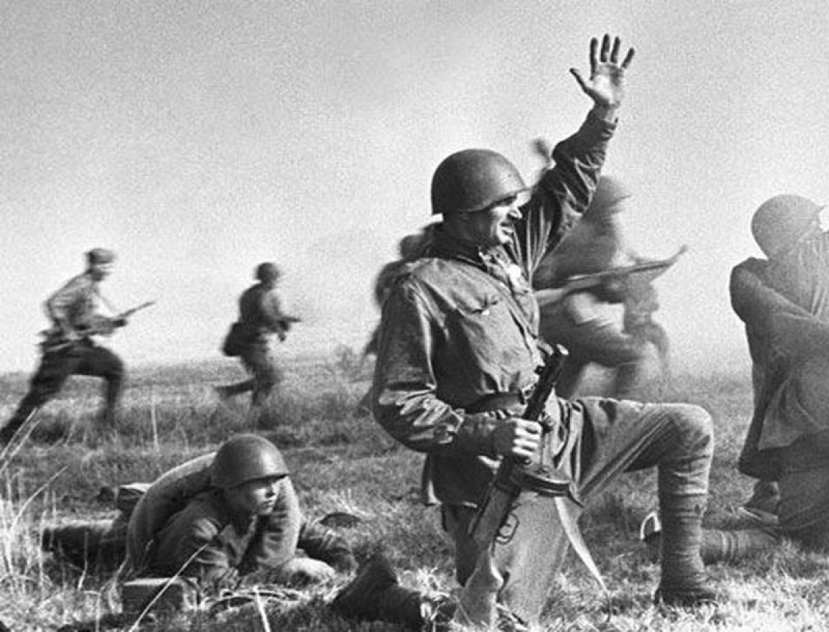 Великая отечественная война черно белые фотографии