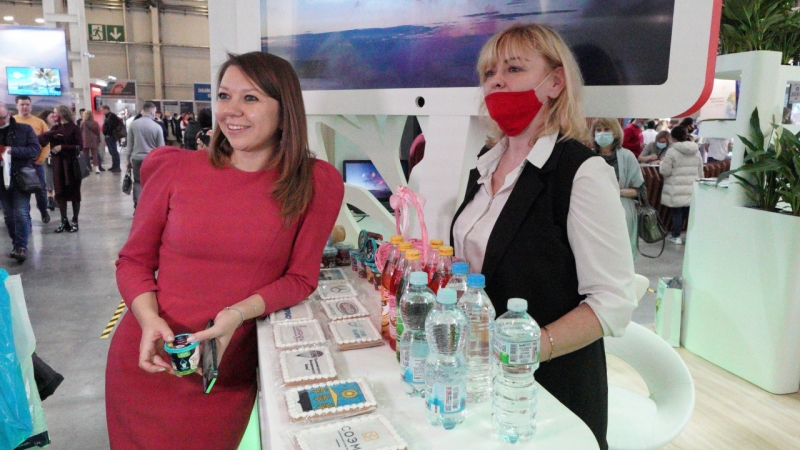 Наталья Виртуозова представила стенд Подмосковья на Международной туристической выставке MITT