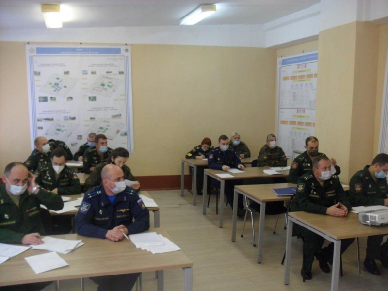 Сотрудники Госавтоинспекции провели техническую конференцию с личным составом войсковой части 51916  Министерства обороны РФ