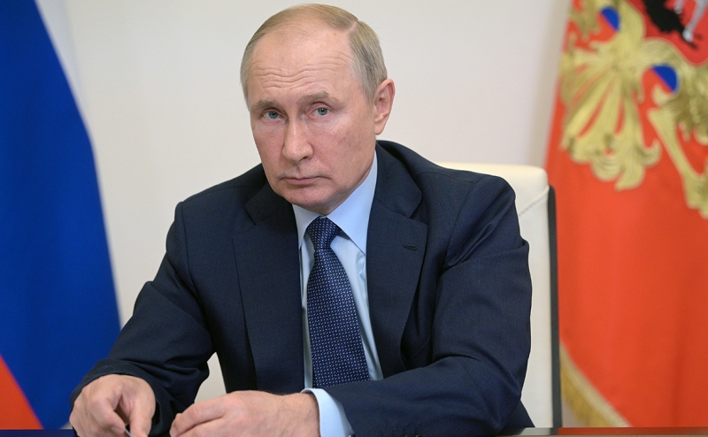 Президент России подчеркнул, что помощь жителям Донбасса была долгом страны