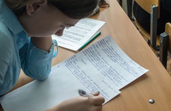 Более 700 выпускников Московской области сдали ЕГЭ на 100 баллов