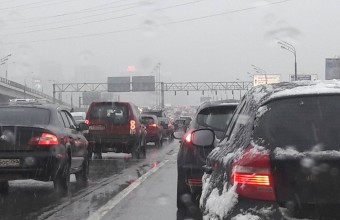 Дорожные службы Подмосковья готовы к метели и сильному снегопаду