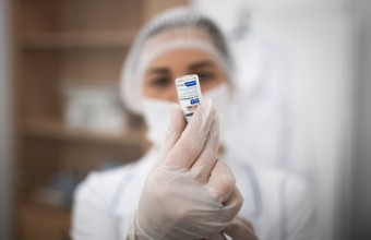 Единый день вакцинации от Covid-19 пройдет в региональных МФЦ в пятницу