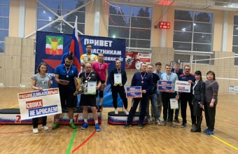 В ФОК «Молодёжный» состоялись открытые соревнования на кубок Главы ЗАТО городской округ Молодёжный по волейболу, посвященные годовщине воссоединения Крыма с Россией. 