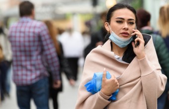 Почти 7,5 тыс. нарушений масочного режима пресекли в Подмосковье